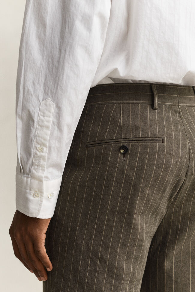 Relaxed fit dobbyv&auml;vd randig skjorta