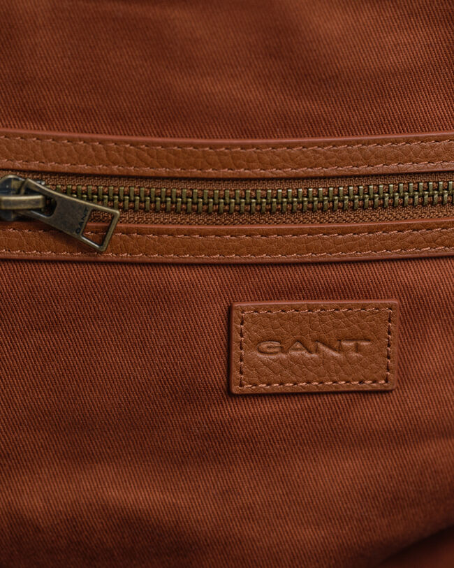 Duffelv&auml;ska i l&auml;der