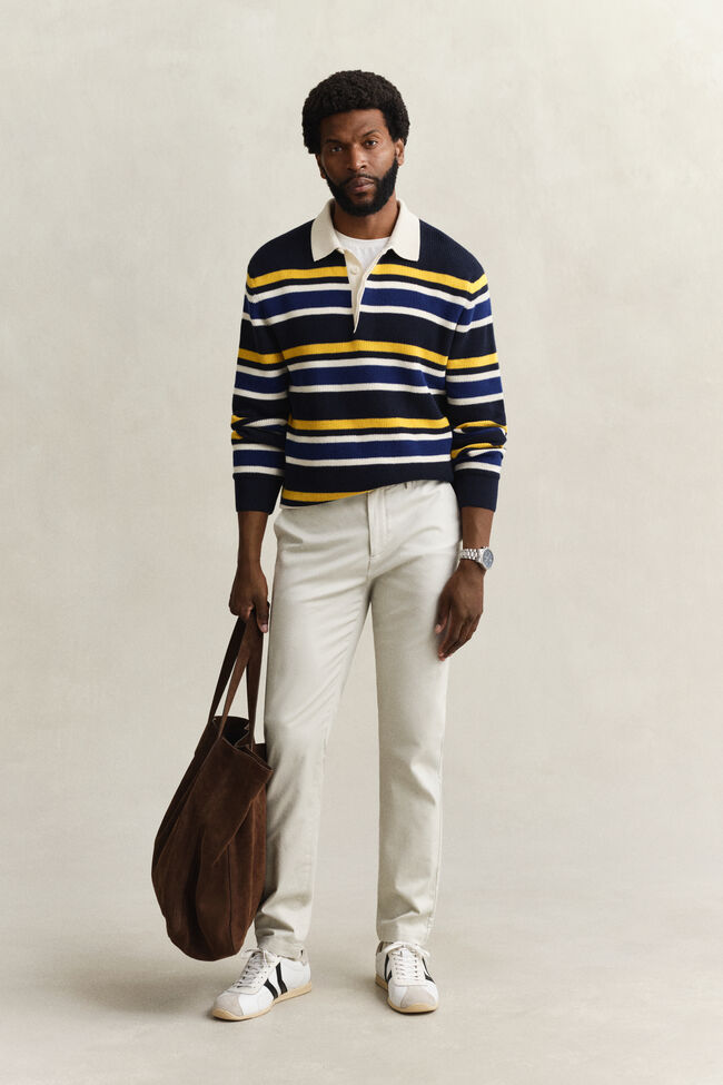 Eleganta chinos med slim fit