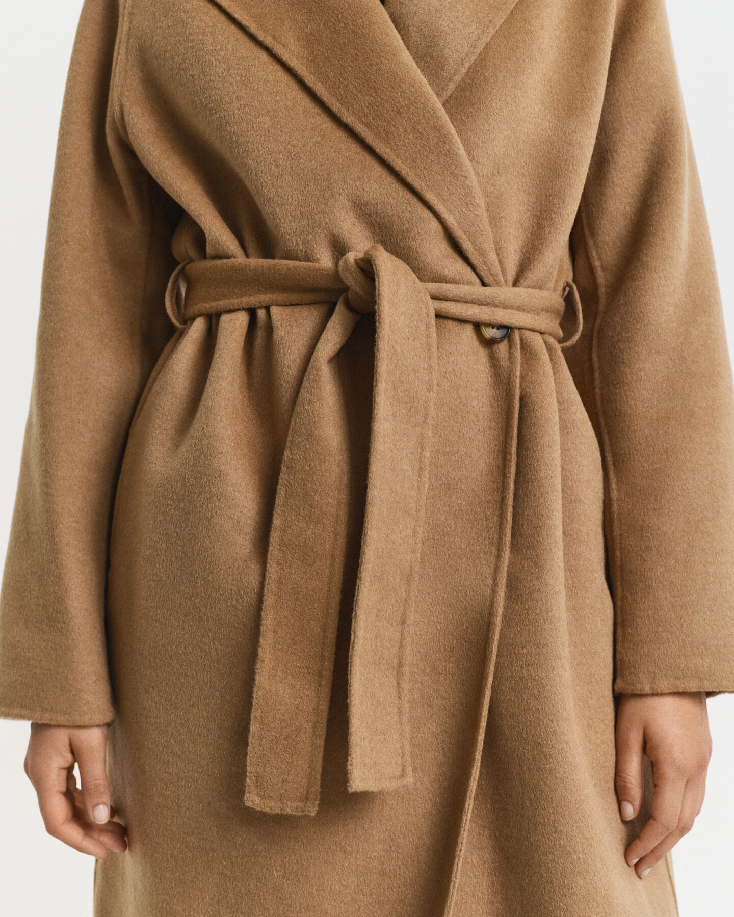 Handsydd kappa med midjeb&auml;lte