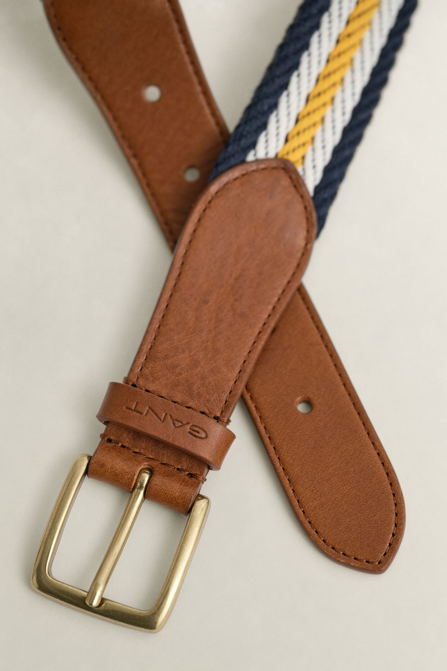 Randigt v&auml;vt b&auml;lte