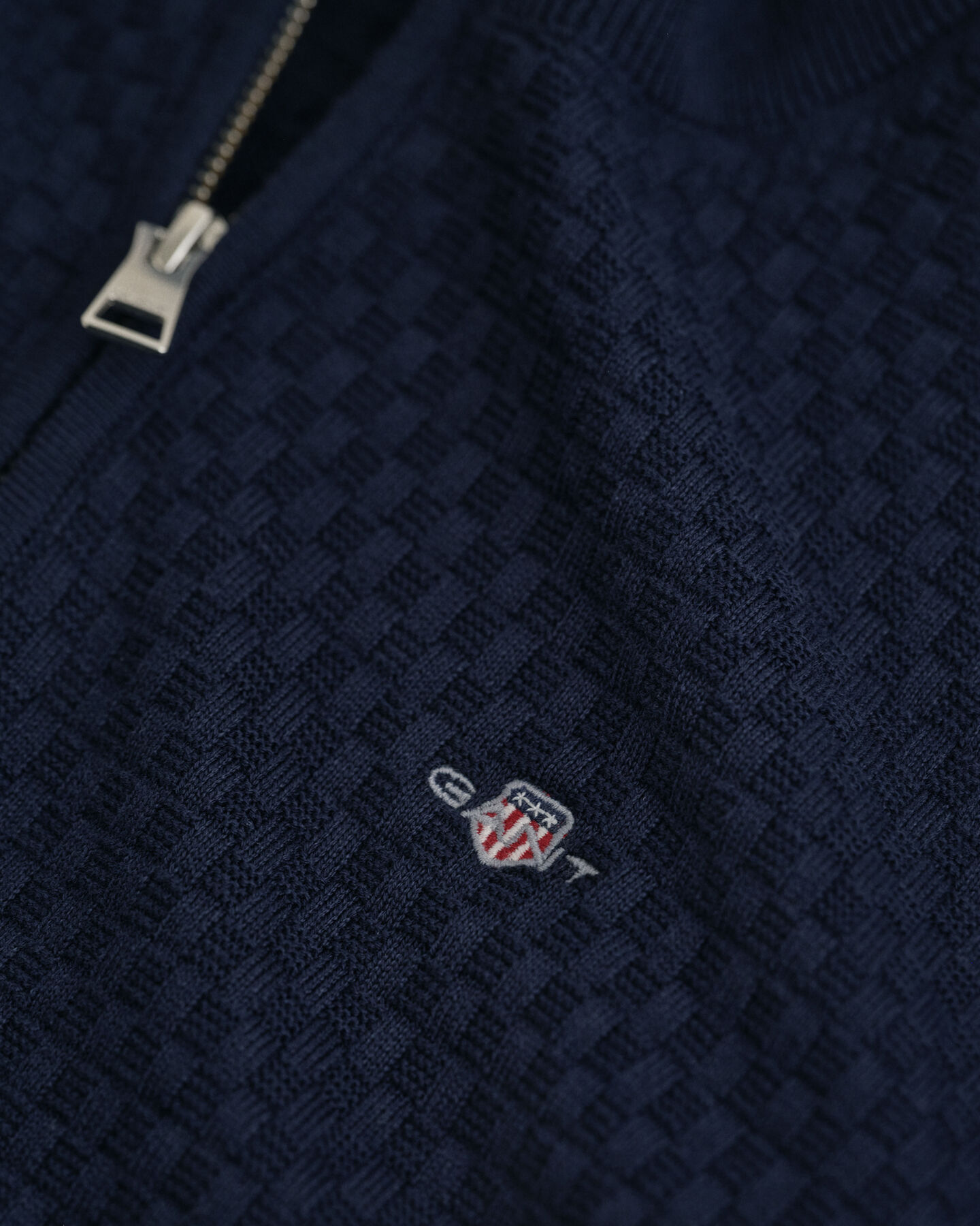 Teens tr&ouml;ja med half-zip och mikrostruktur