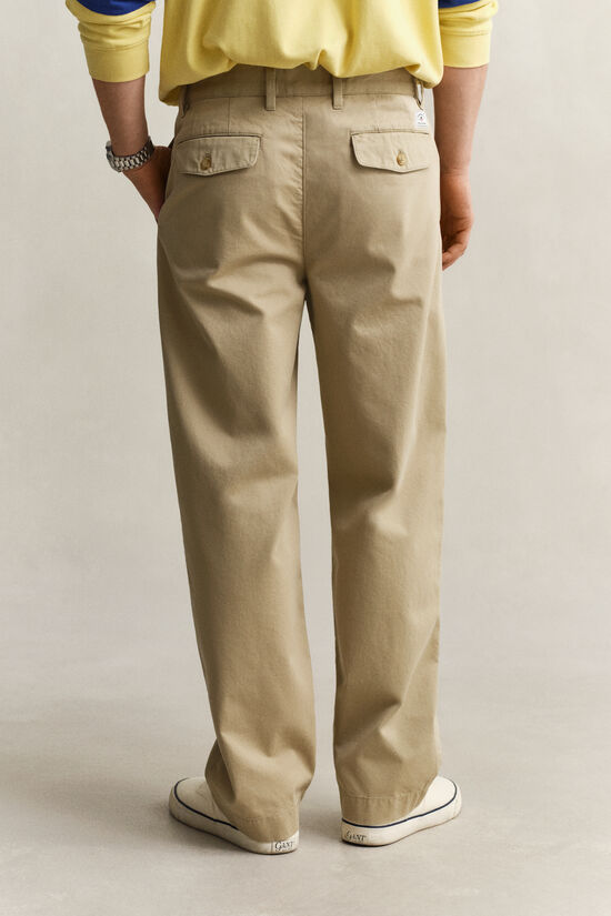 Relaxed fit chinos i bomullstwill