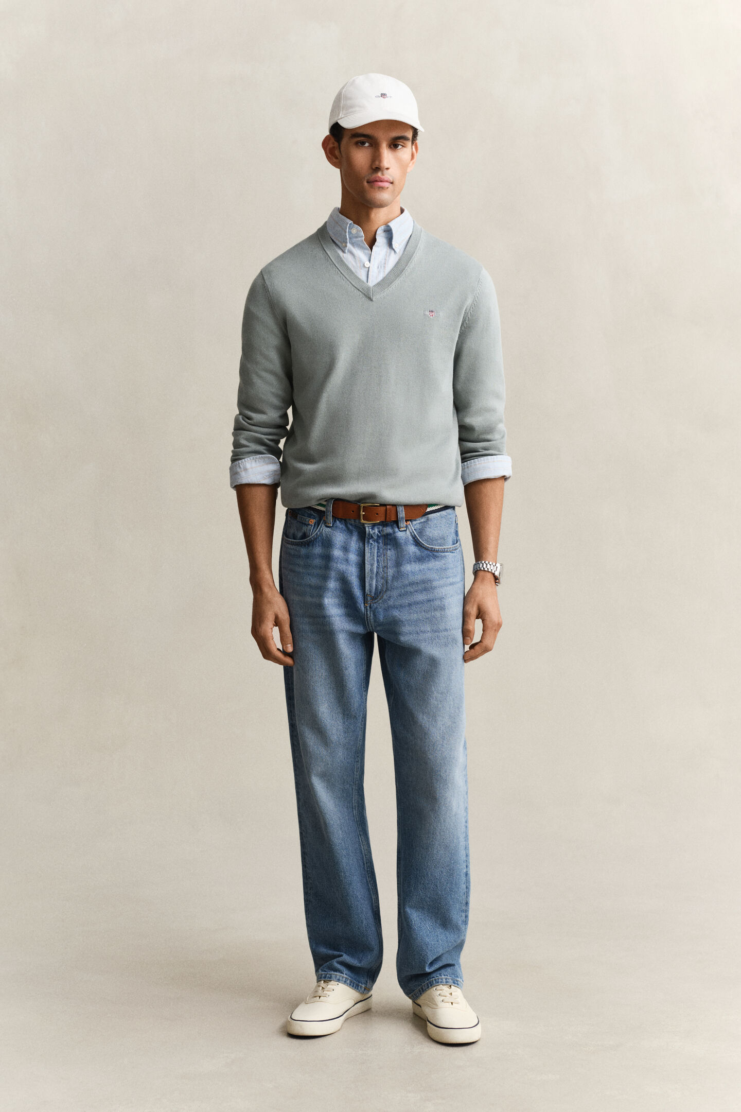 Klassisk V-ringad bomullstr&ouml;ja