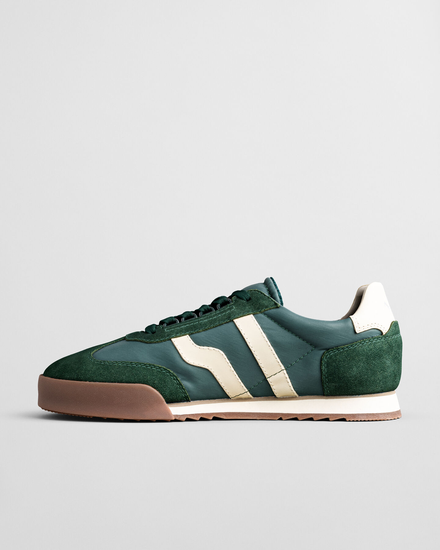 Baylle sneakers i mocka