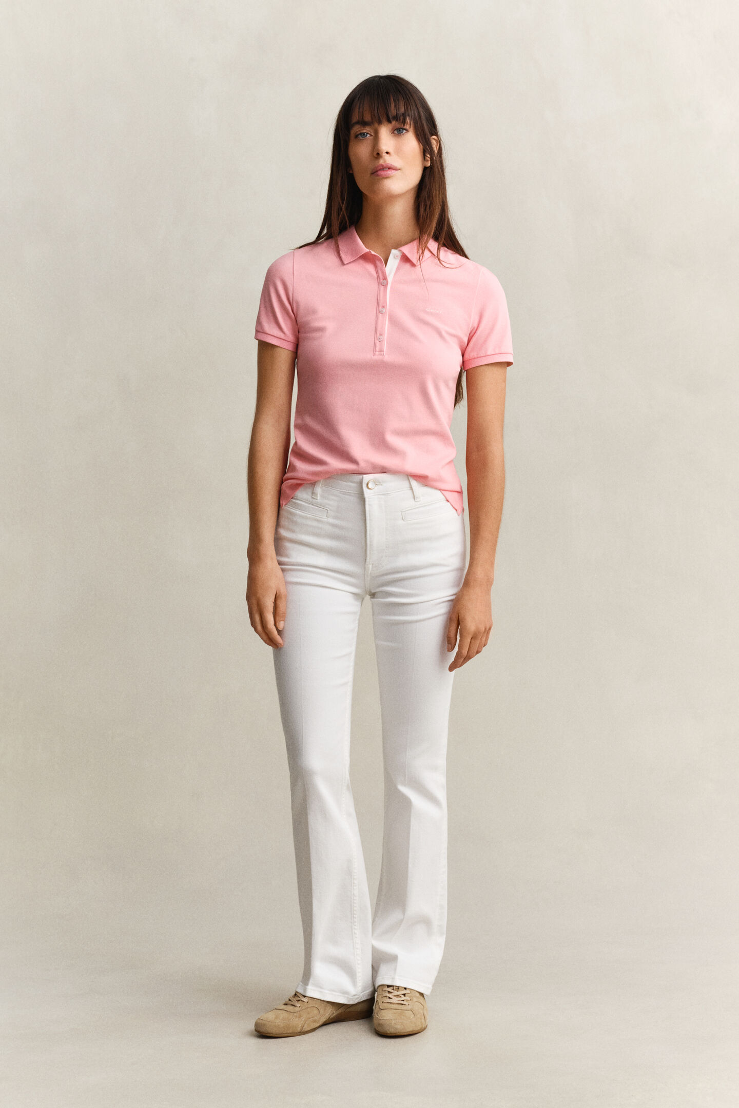 Utst&auml;llda jeans med monogram