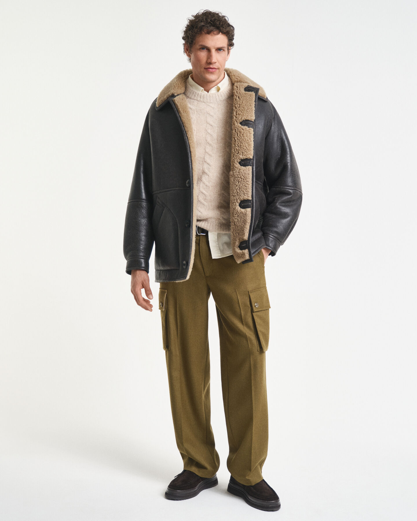 Shearlingjacka i l&auml;der