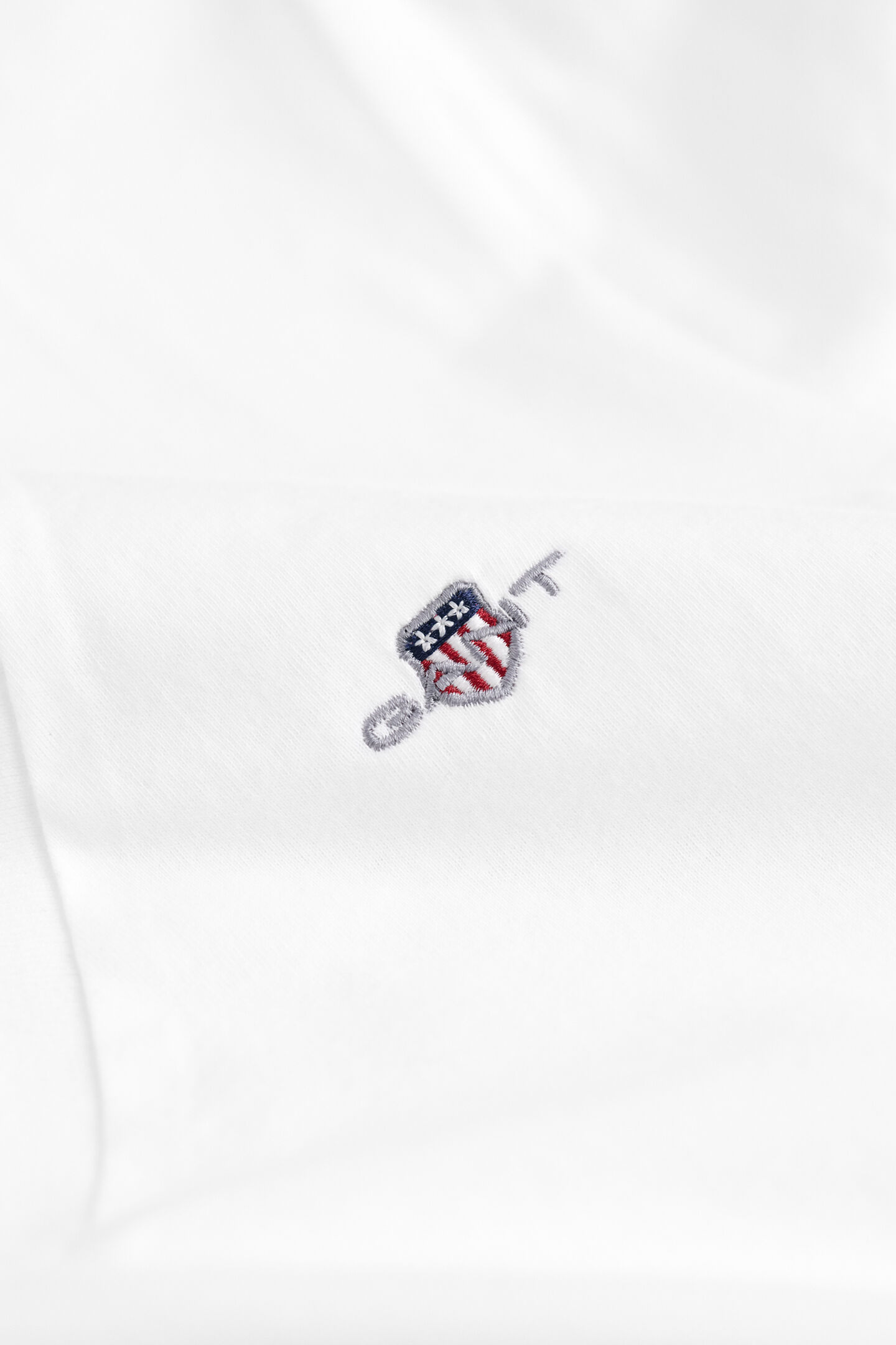 Shield V-ringad T-shirt