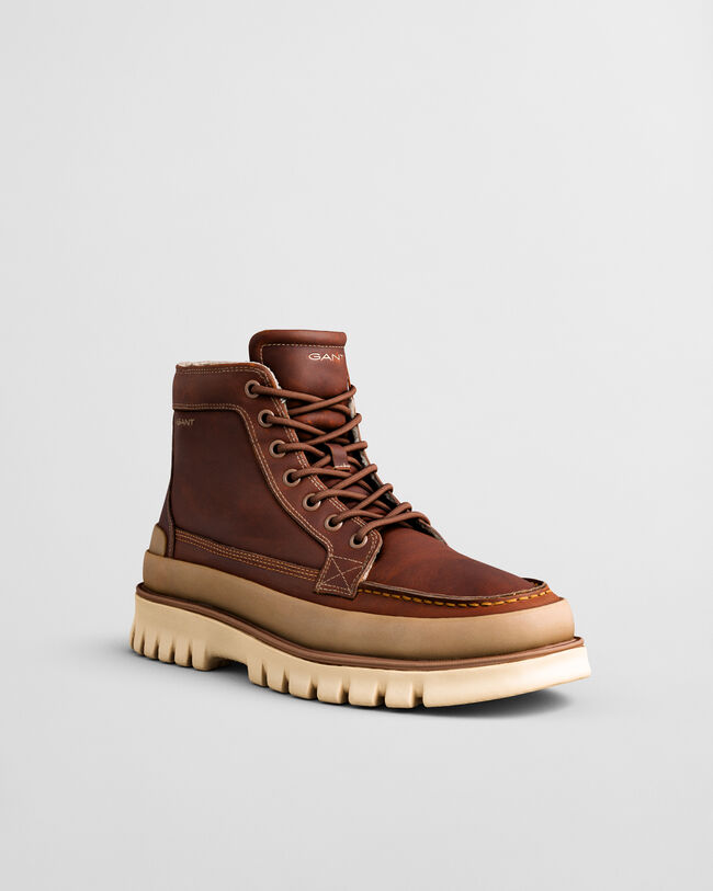 Nebrada medelh&ouml;ga l&auml;derboots