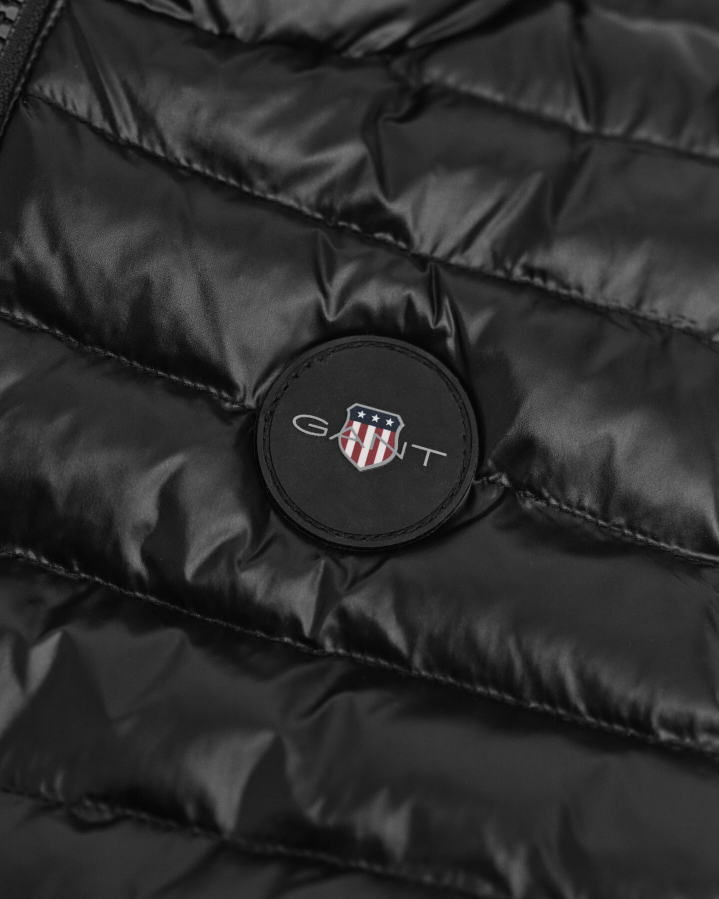 Kids l&auml;tt vadderad dunv&auml;st med glans