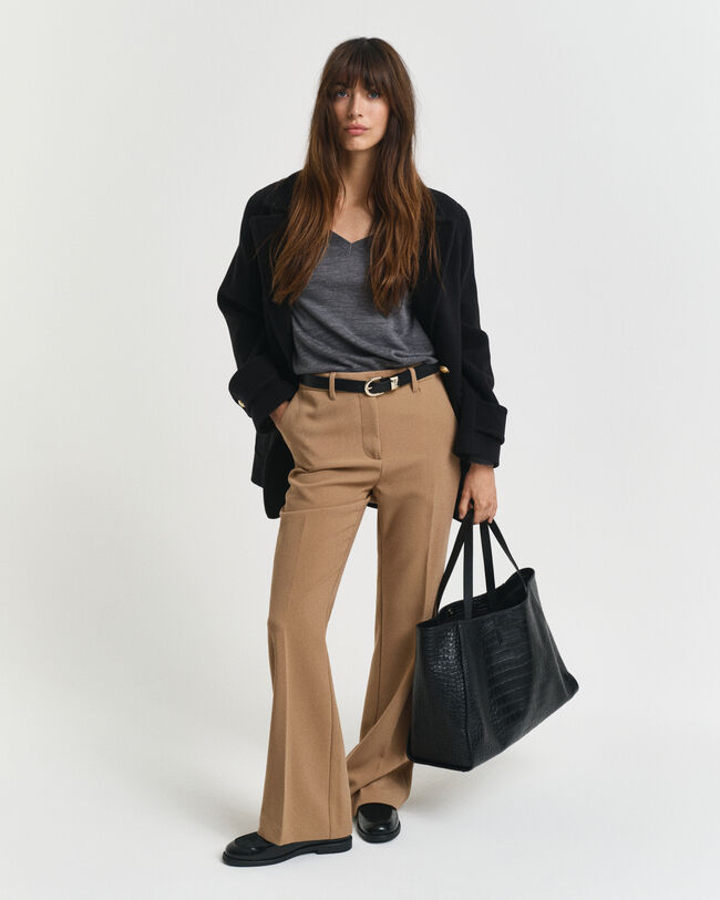 V-ringad tr&ouml;ja i extra fin merinoull