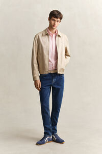 Klassisk poplinskjorta med mellanbreda r&auml;nder