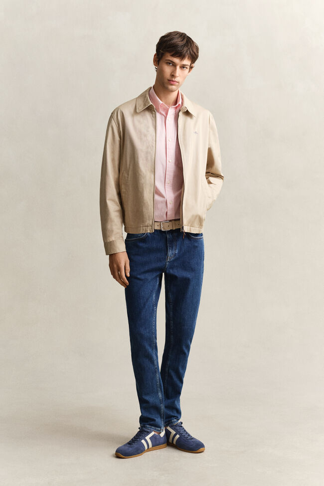 Klassisk poplinskjorta med mellanbreda r&auml;nder