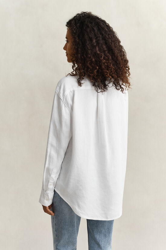 Indigof&auml;rgad skjorta