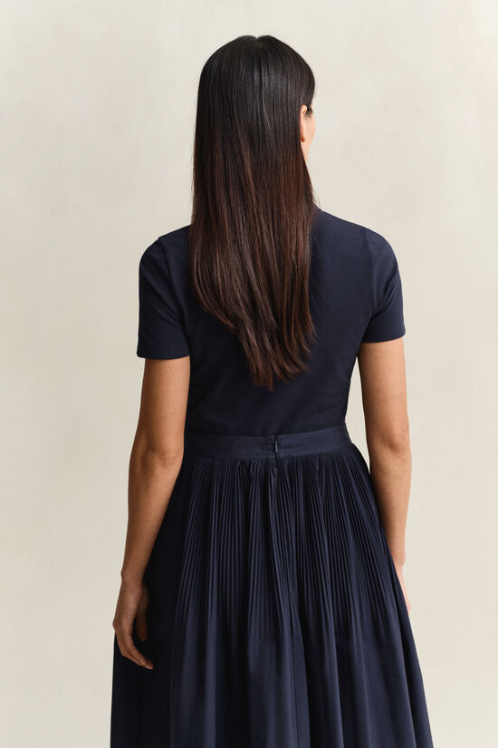 Slim fit Shield pik&eacute;tr&ouml;ja