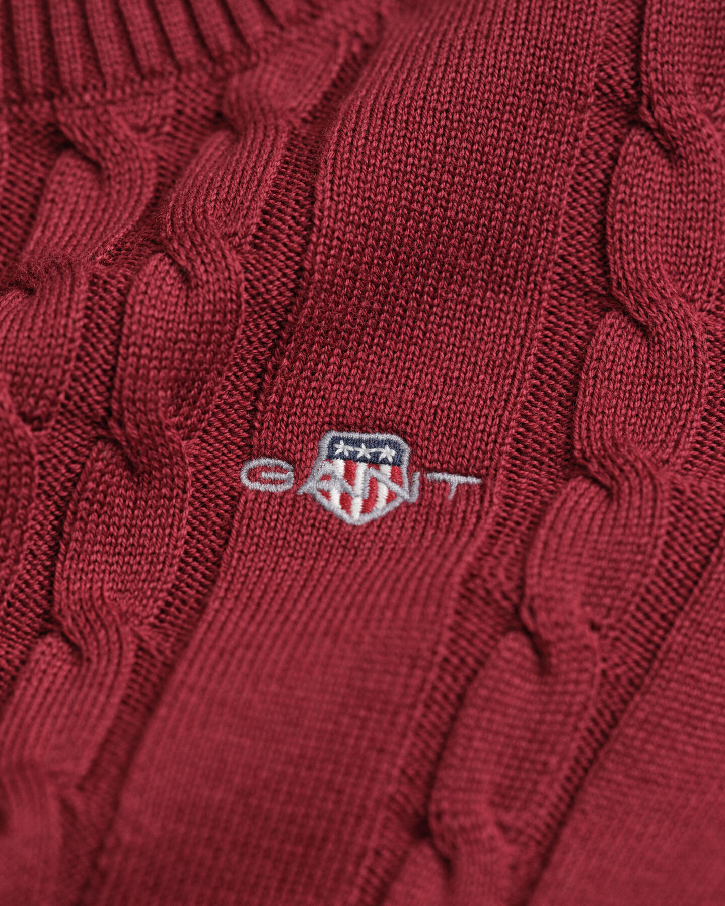 Baby kabelstickad bomullskl&auml;nning