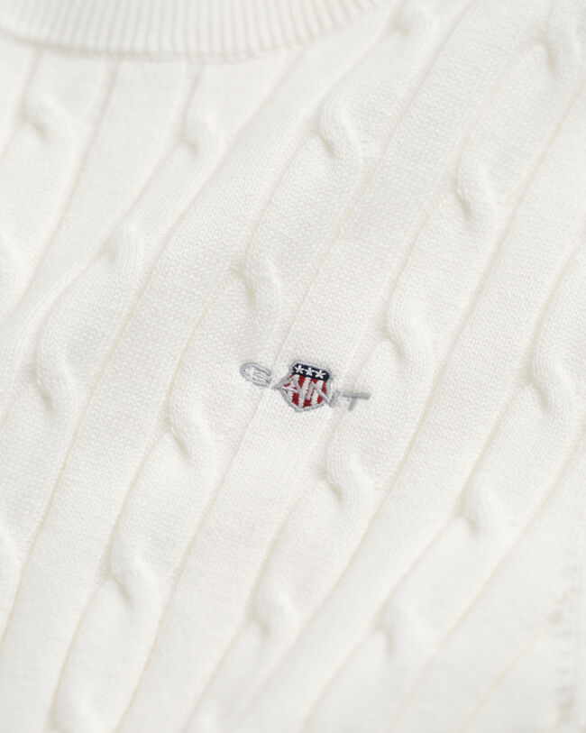 Kabelstickad kort&auml;rmad tr&ouml;ja