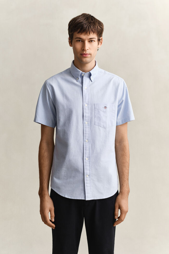 Klassisk kort&auml;rmad oxfordskjorta