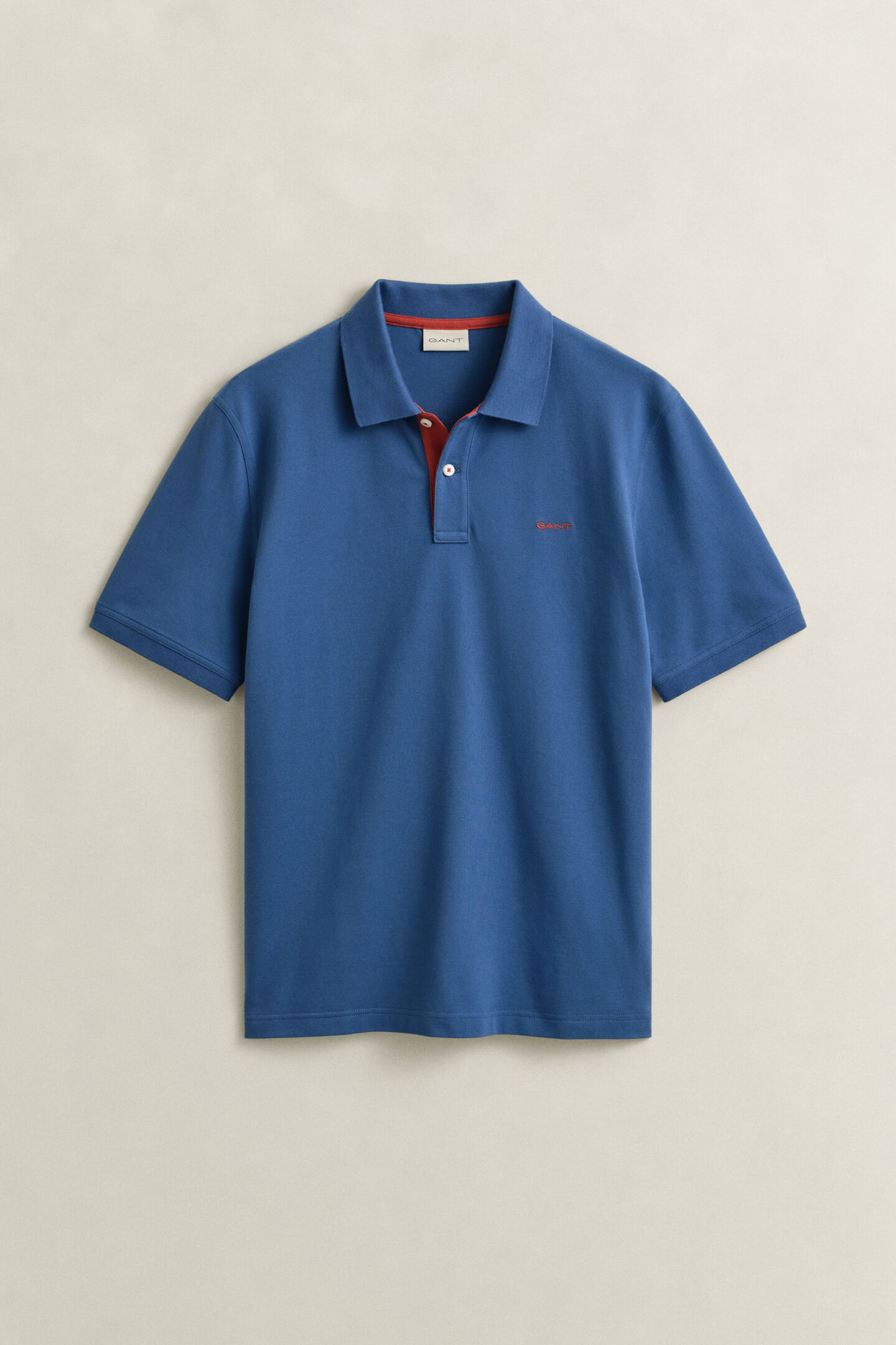 Kontrastf&auml;rgad pik&eacute;tr&ouml;ja