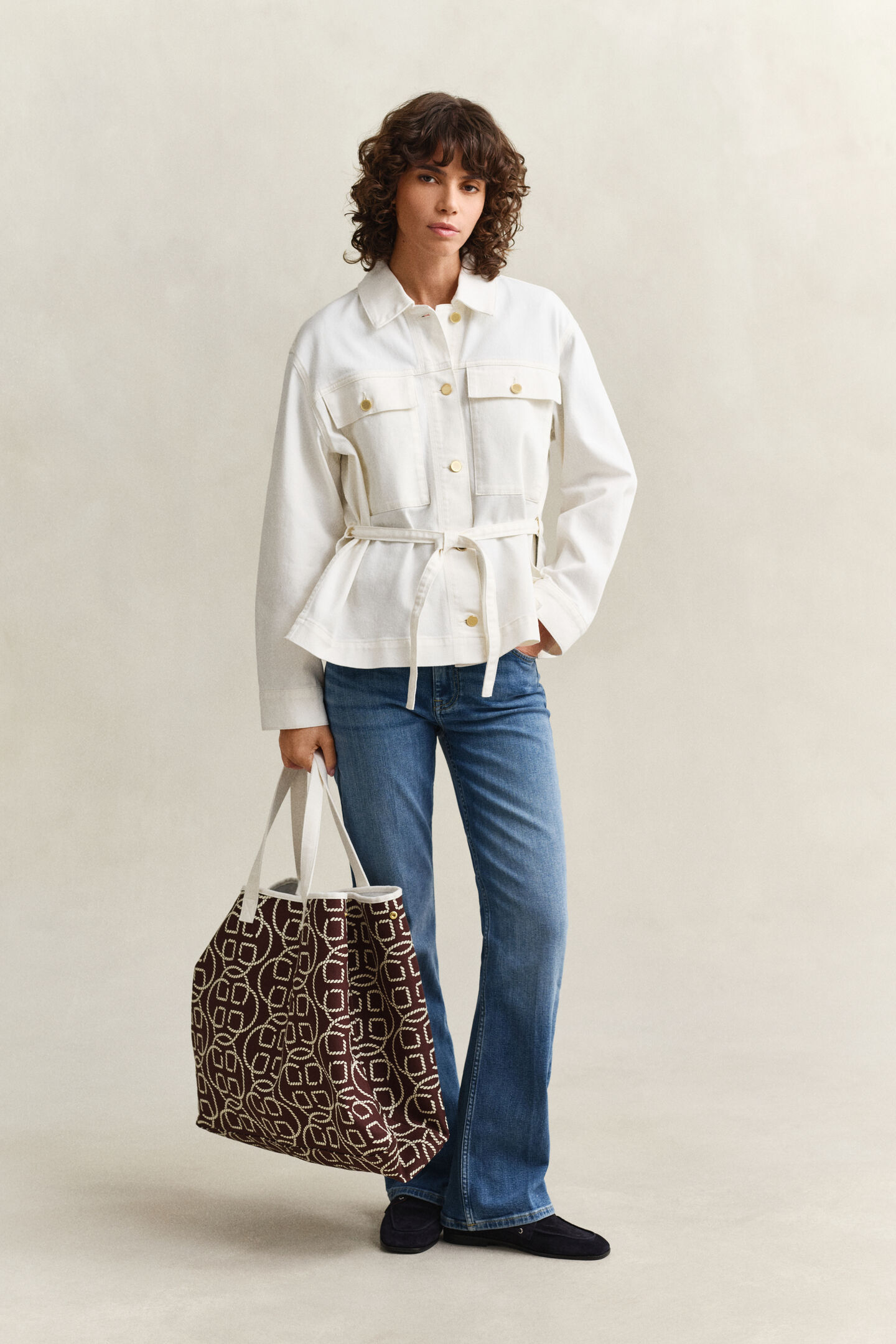 Denimjacka med b&auml;lte