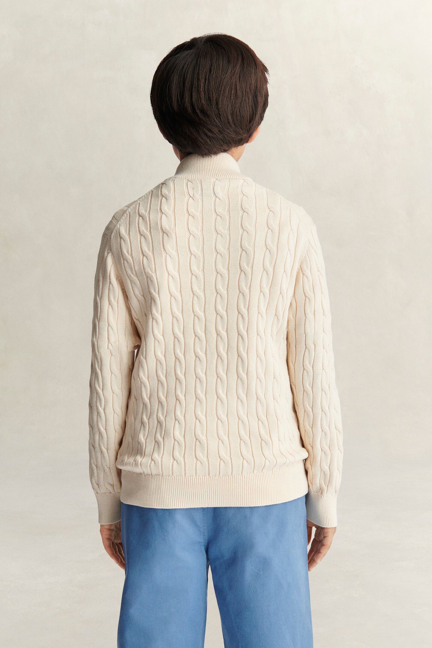 Teen Boys tr&ouml;ja med half-zip och sk&ouml;ldemblem