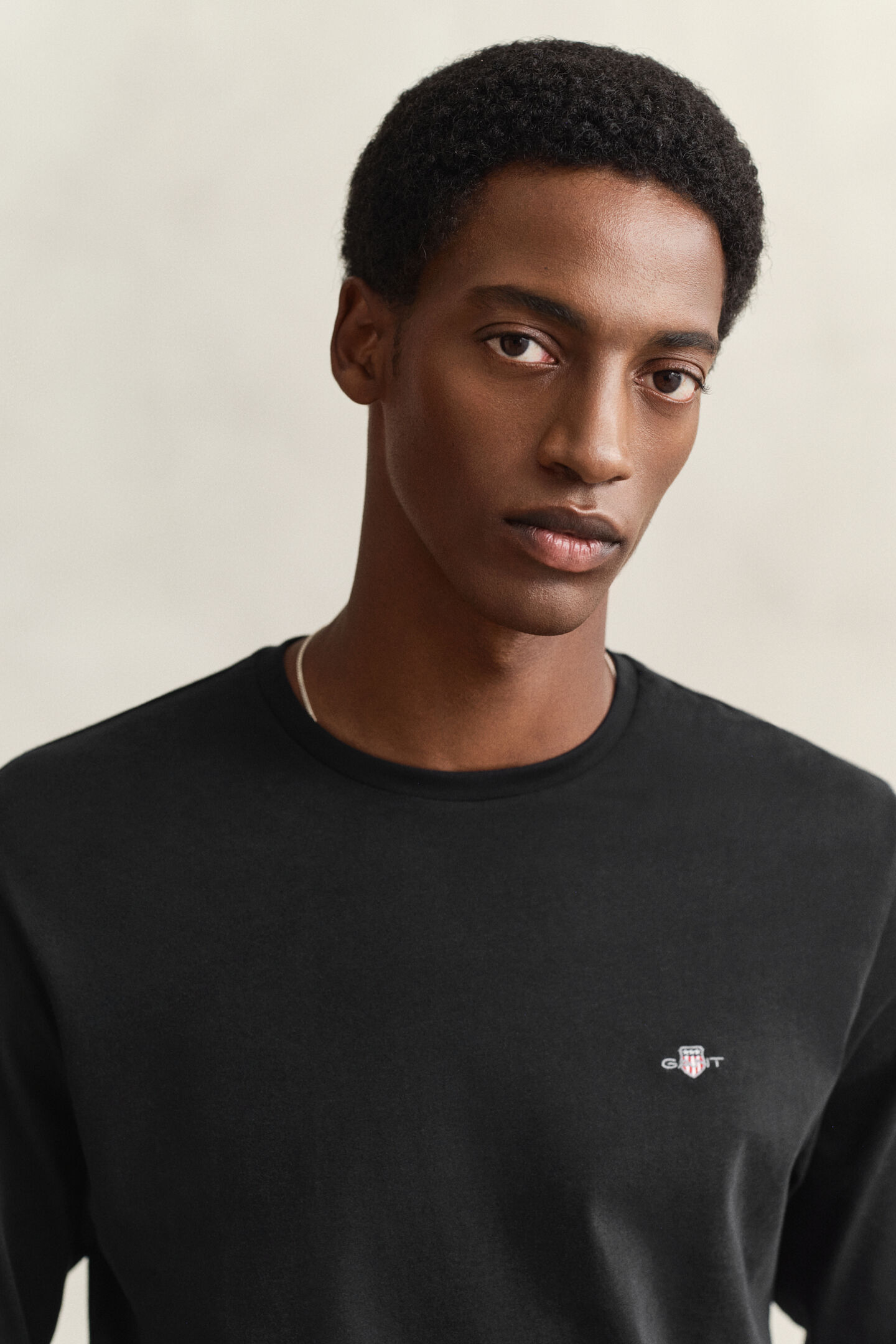 Shield l&aring;ng&auml;rmad T-shirt