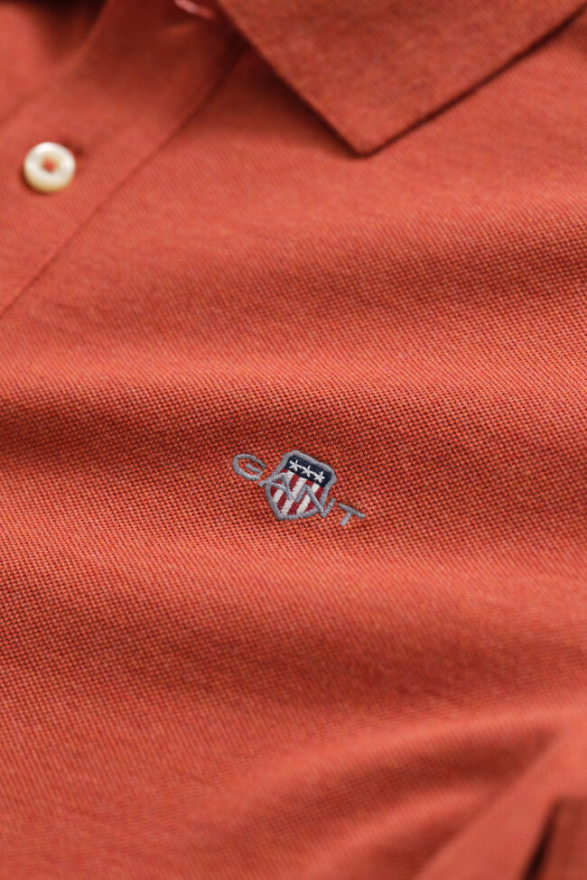 Regular Fit pik&eacute;tr&ouml;ja