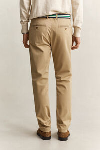 Klassiska chinos med slim fit