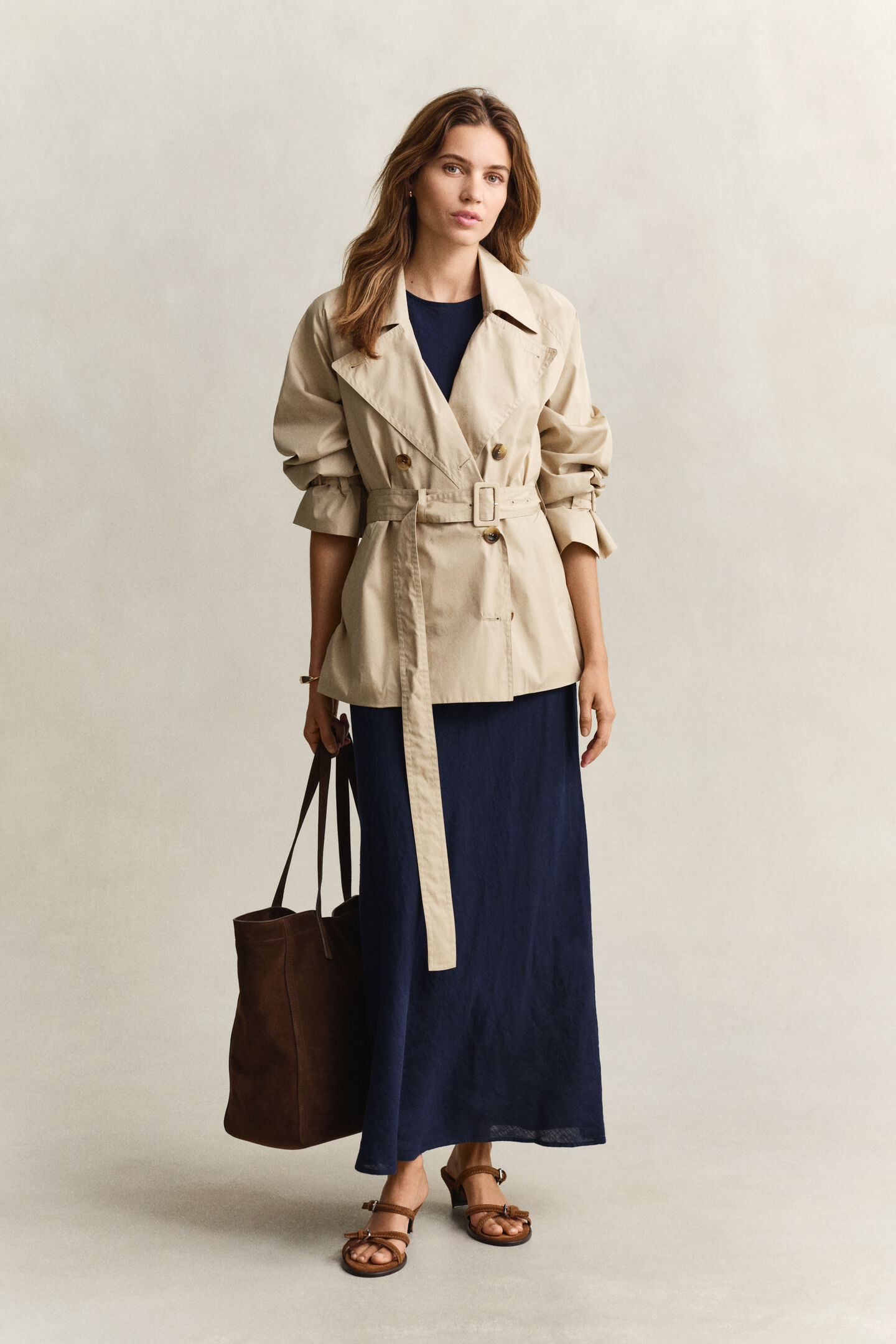 Snedskuren midikl&auml;nning i linne