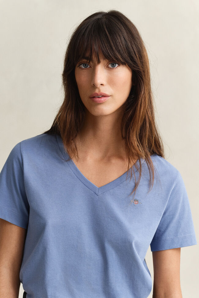 Shield V-ringad T-shirt