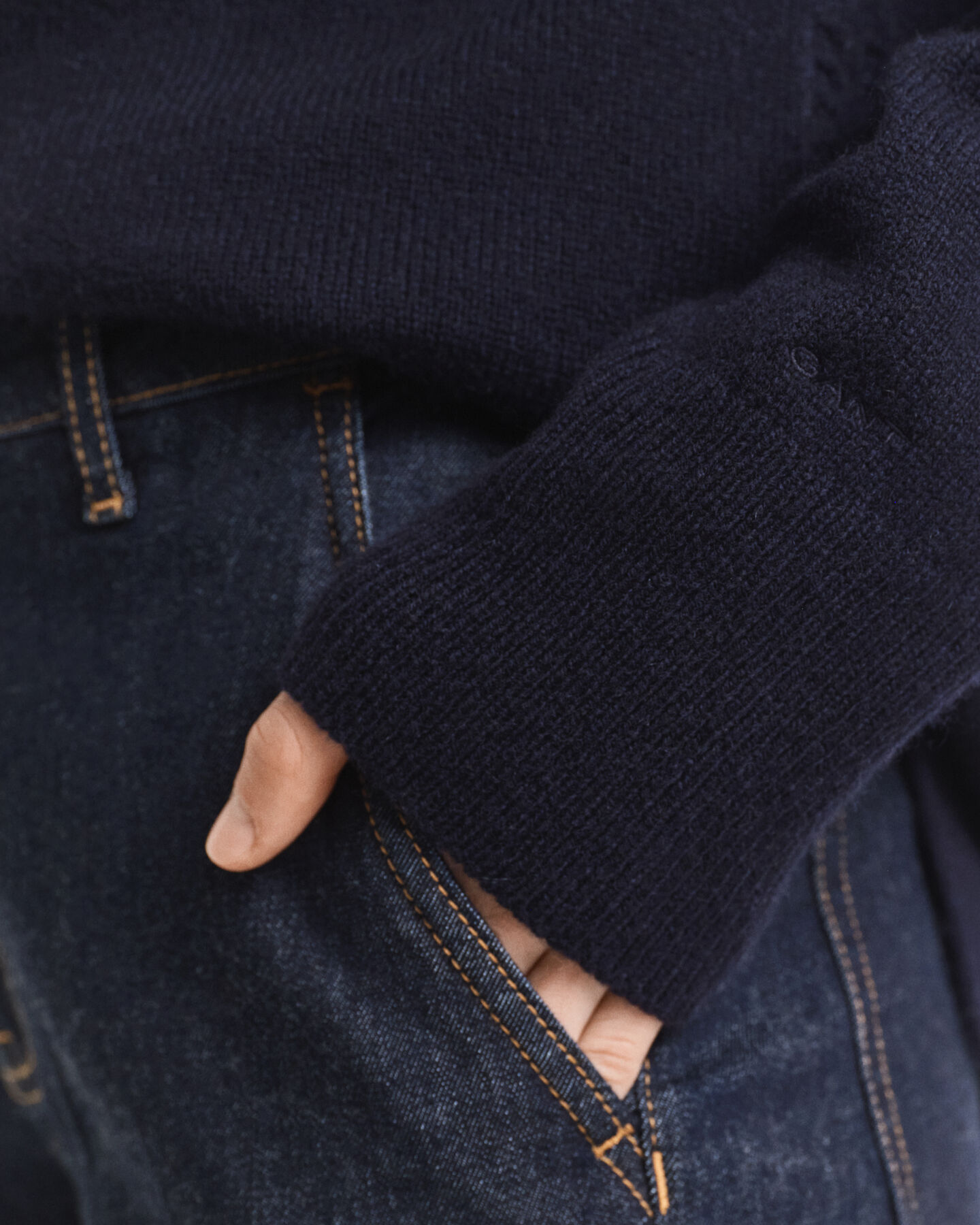 Polotr&ouml;ja i mjuk kashmir- och ullblandning