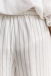 Randiga byxor i linneblandning