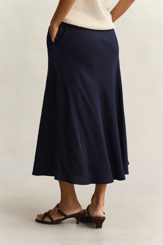 Utsv&auml;ngd kjol i linneblandning