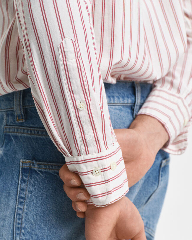 Regular fit randig poplinskjorta fr&aring;n arkivet