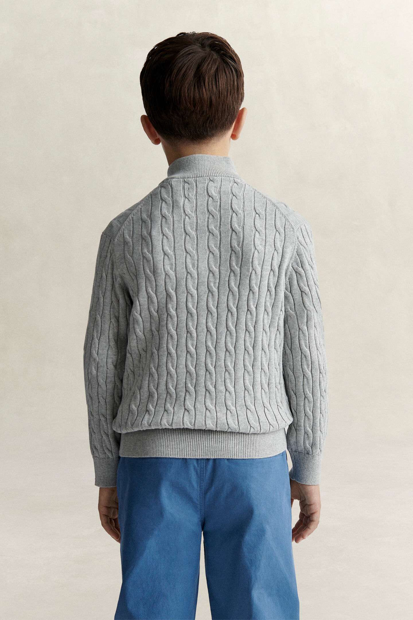 Teen Boys tr&ouml;ja med half-zip och sk&ouml;ldemblem