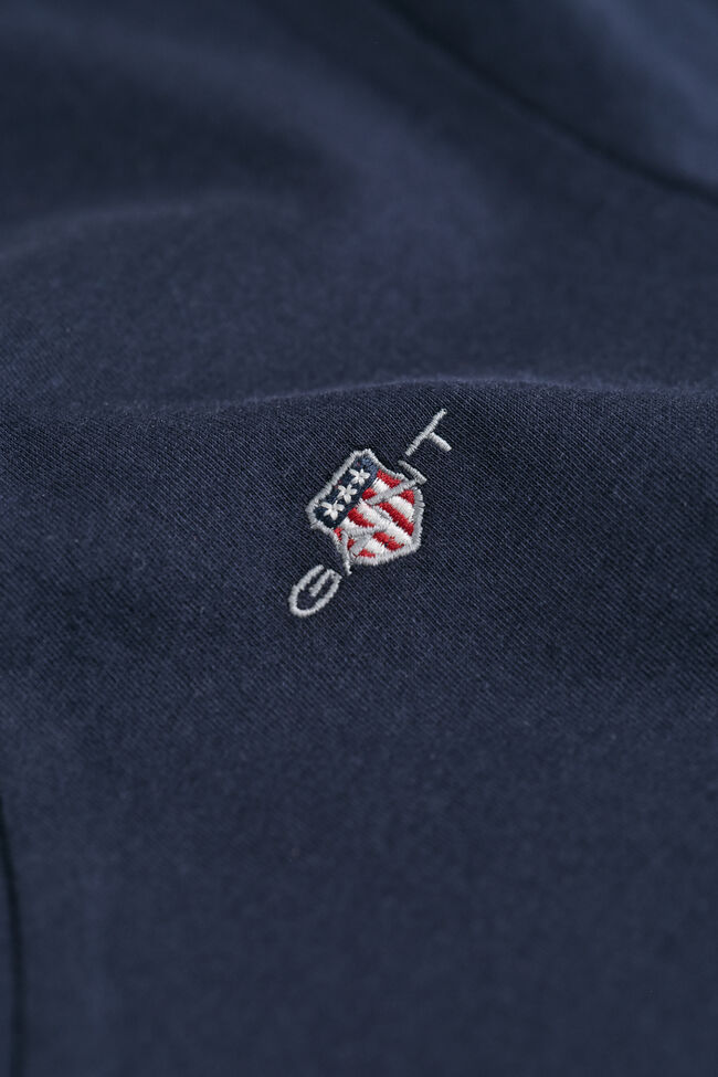 Shield V-ringad T-shirt