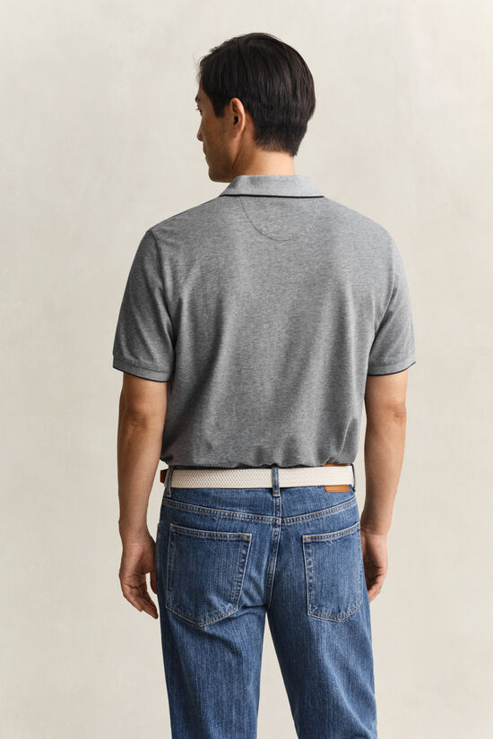 Tv&aring;f&auml;rgad pik&eacute;tr&ouml;ja