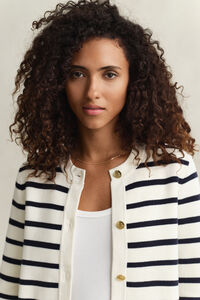 Stickad bomullsjacka