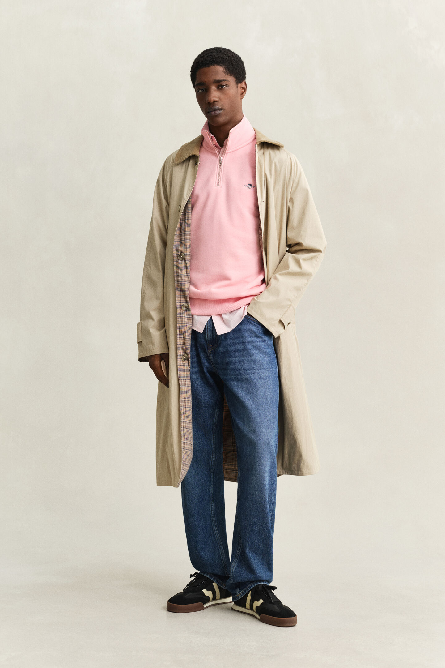 Shield sweatshirt med dragkedja vid hals&ouml;ppningen