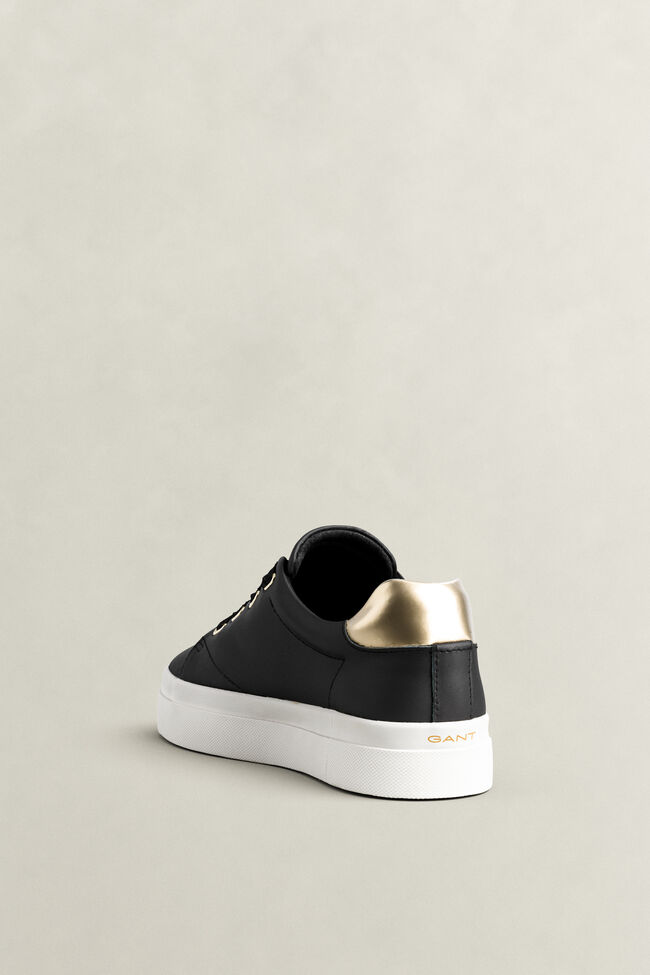 Avona metallicf&auml;rgade sneakers i skinn