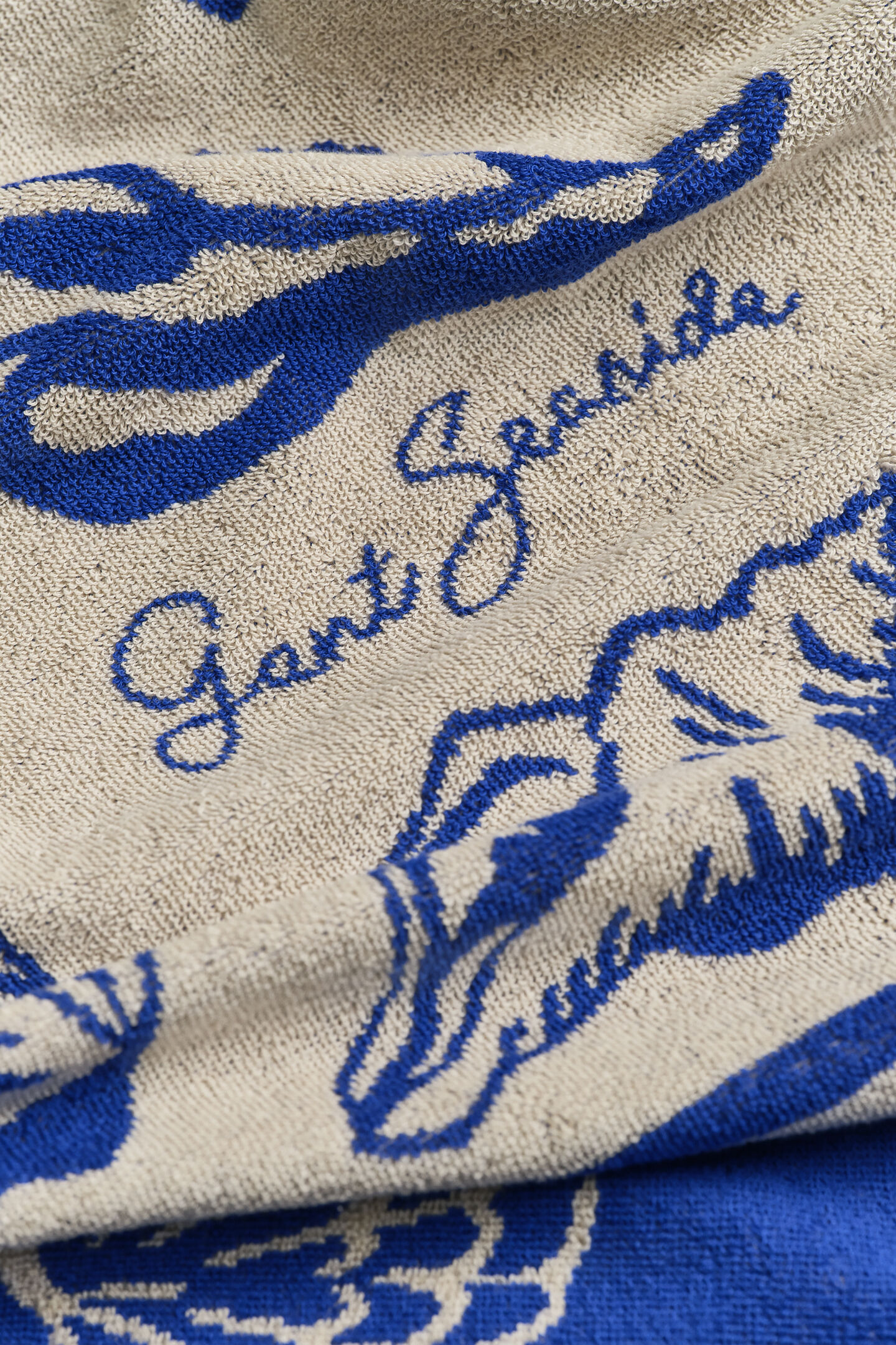 Sn&auml;ckm&ouml;nstrad strandhandduk