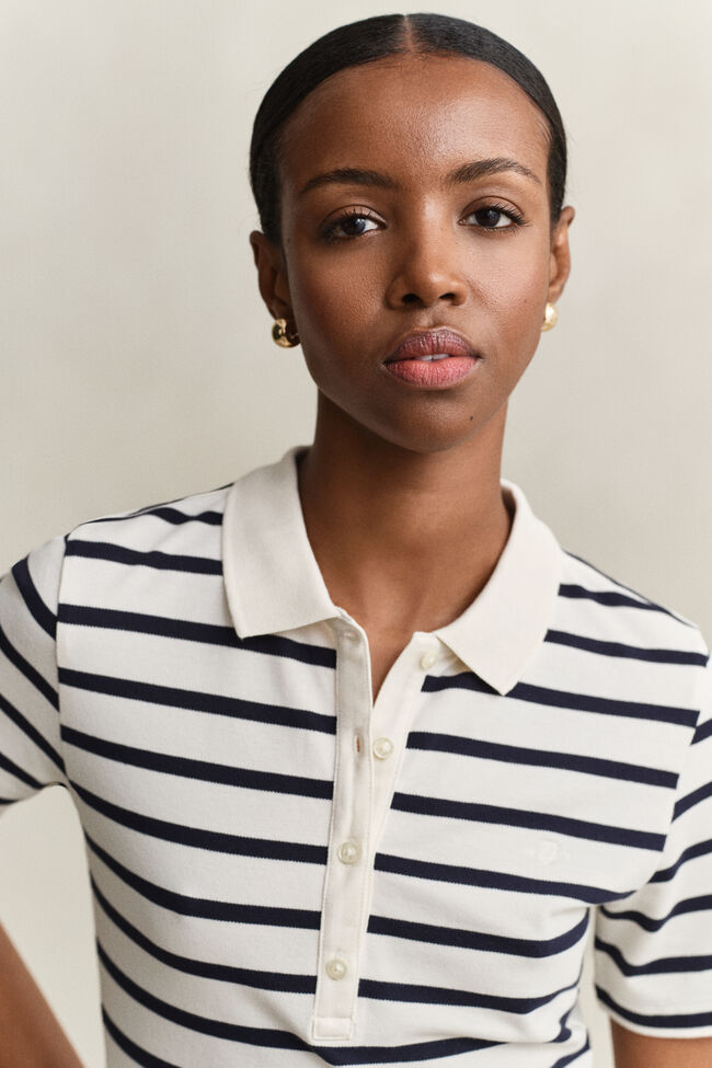 Randig pik&eacute;tr&ouml;ja