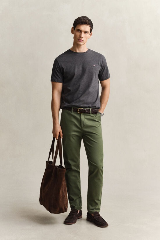 Eleganta chinos med slim fit