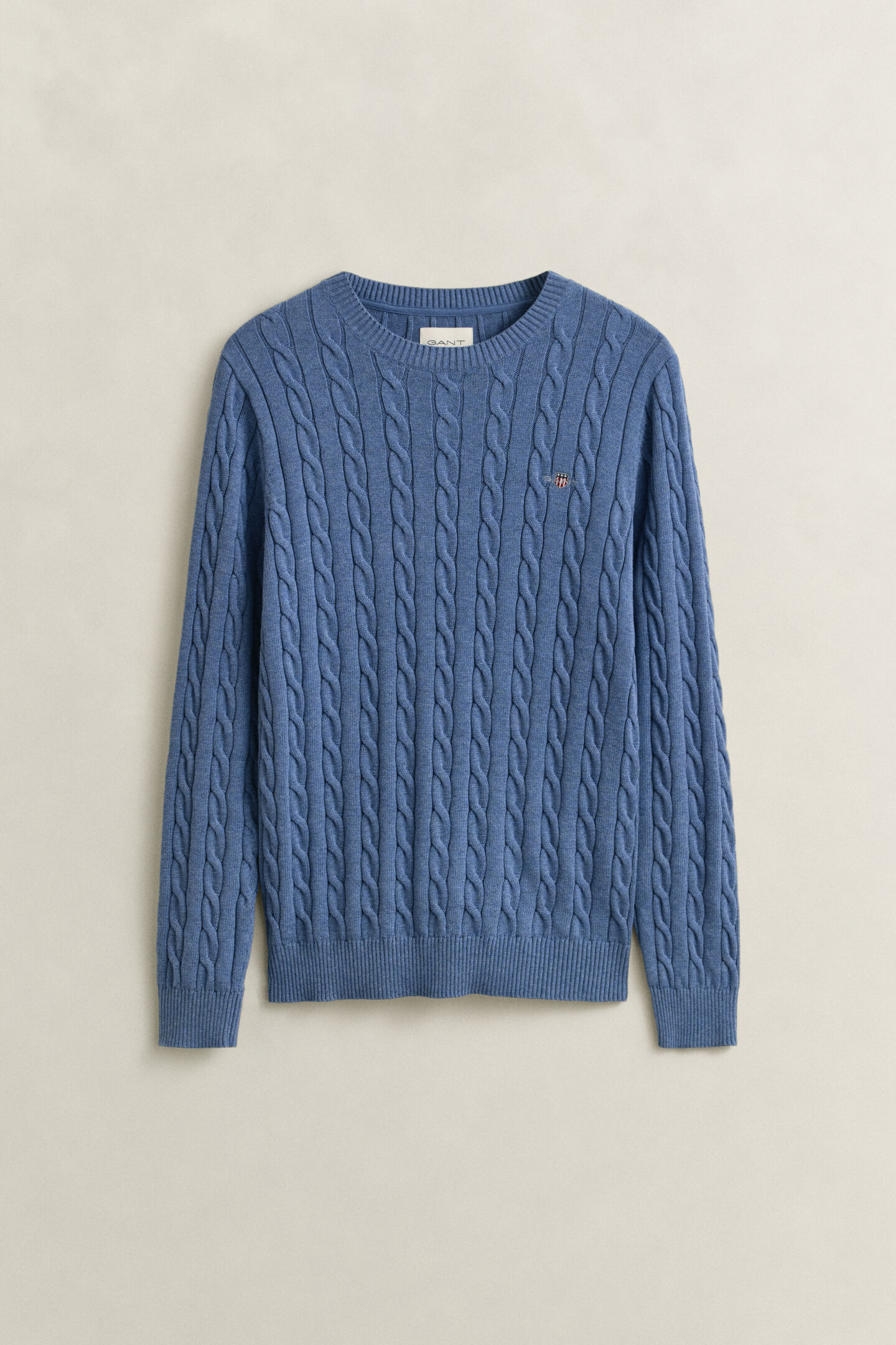 Kabelstickad bomullstr&ouml;ja med rund hals