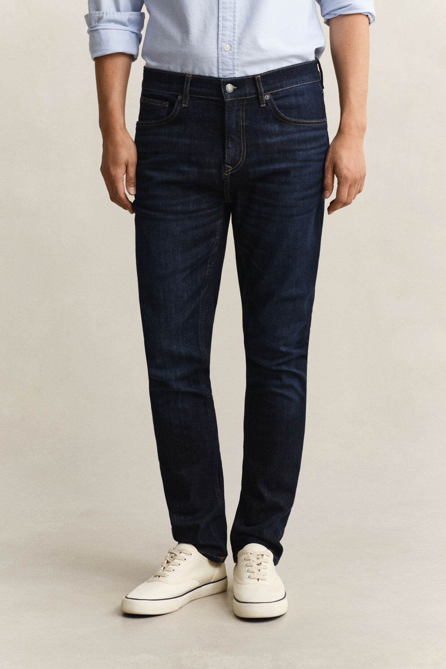 Slim fit jeans