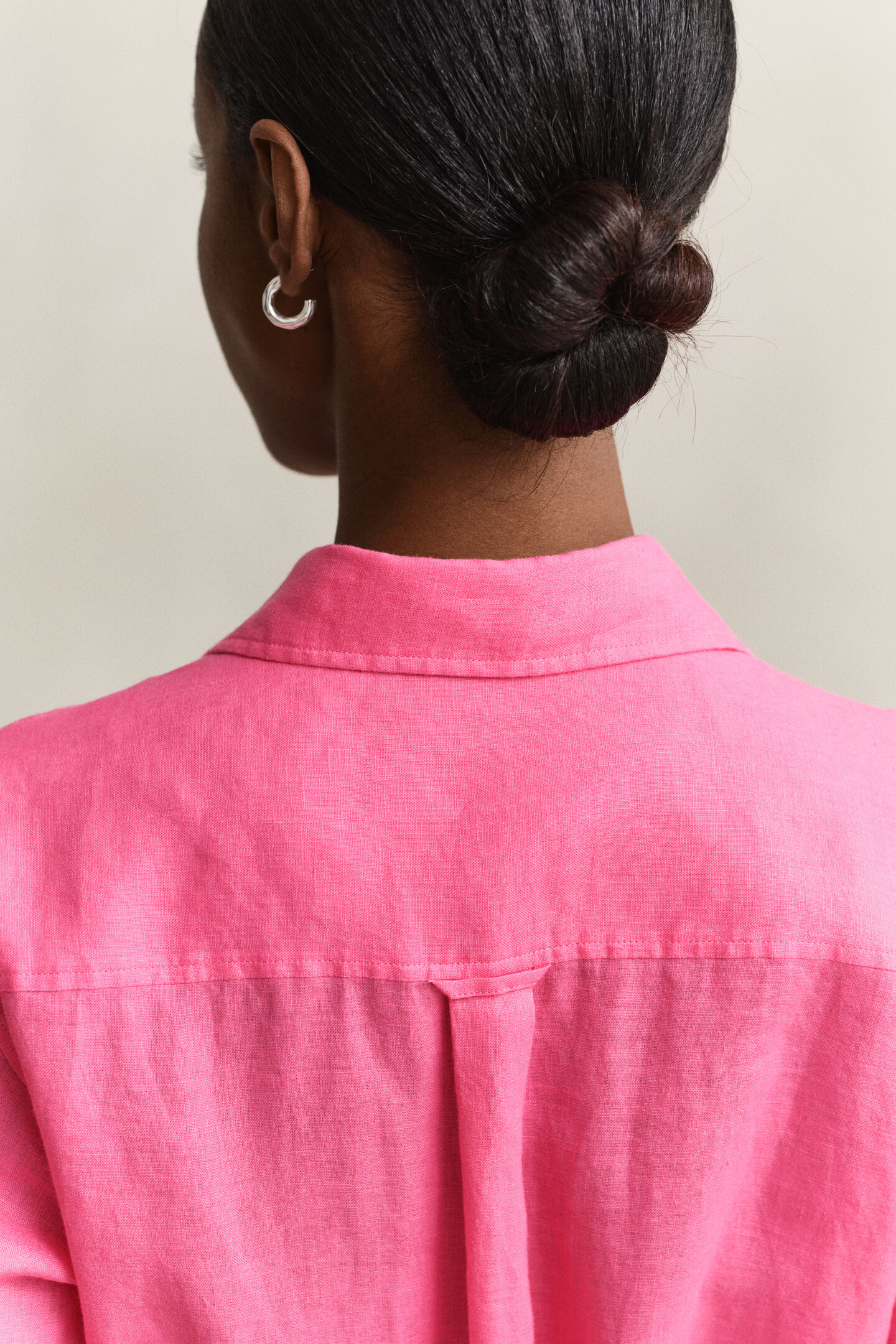 Skjortkl&auml;nning i linne