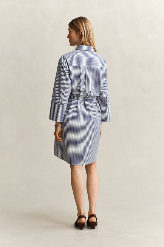 Randig skjortkl&auml;nning i poplin