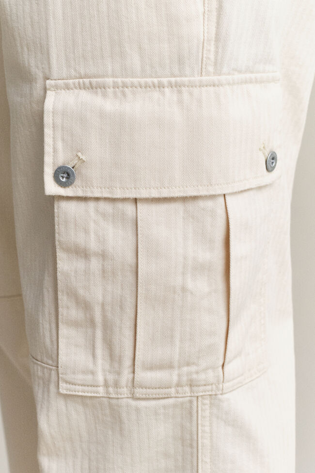 Fiskbensm&ouml;nstrade cargobyxor