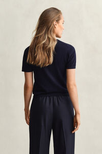 L&auml;tt kort&auml;rmad rundhalsad tr&ouml;ja