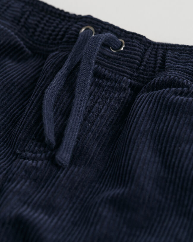 Kids dra-p&aring;-byxor i manchester